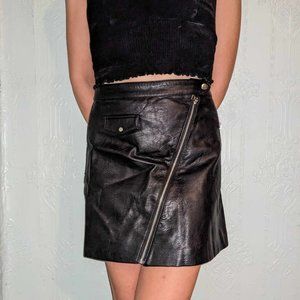 Adorable Black faux leather skirt